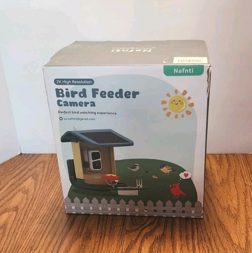 Bird feeder with camera - bird, solar